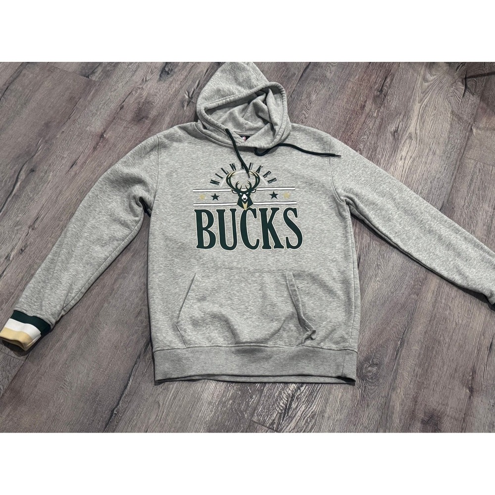 Milwaukee bucks‎ hoodie size medium
